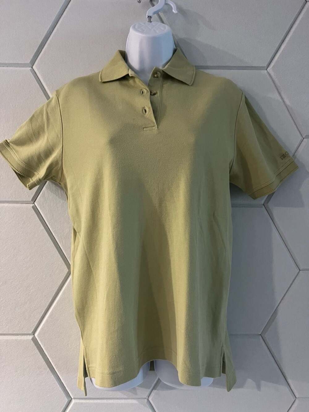 IZOD Women's Short Sleeve Polo Shirt with Pointelle Collar Detail, Green